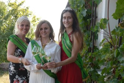 Ivanna Wübken zur 36. Sächsischen Weinkönigin gekrönt